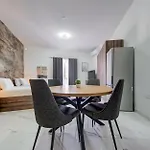 アパート Openplan Penthouse With Private Terrace, Wifi & Ac By 360 Estates