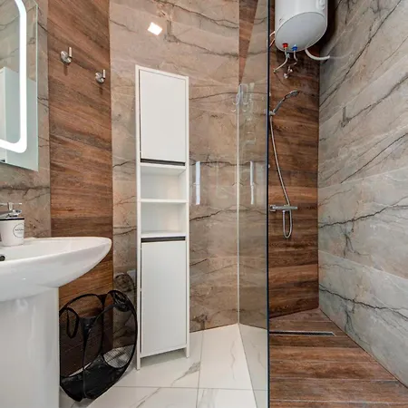 Apartament Openplan Penthouse With Private Terrace, Wifi & Ac By 360 Estates *