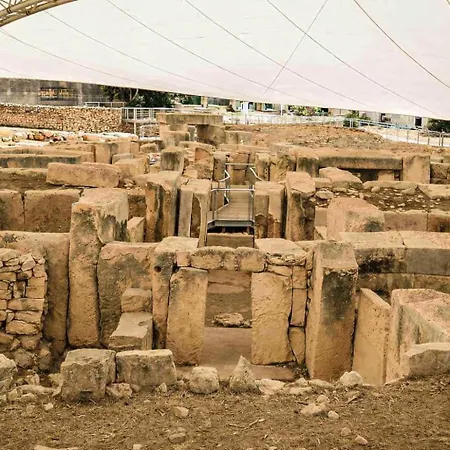 Openplan Penthouse With Private Terrace, Wifi & Ac By 360 Estates Appartement *