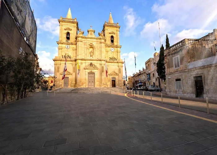 Openplan Penthouse With Private Terrace, Wifi & Ac By 360 Estates * Żabbar